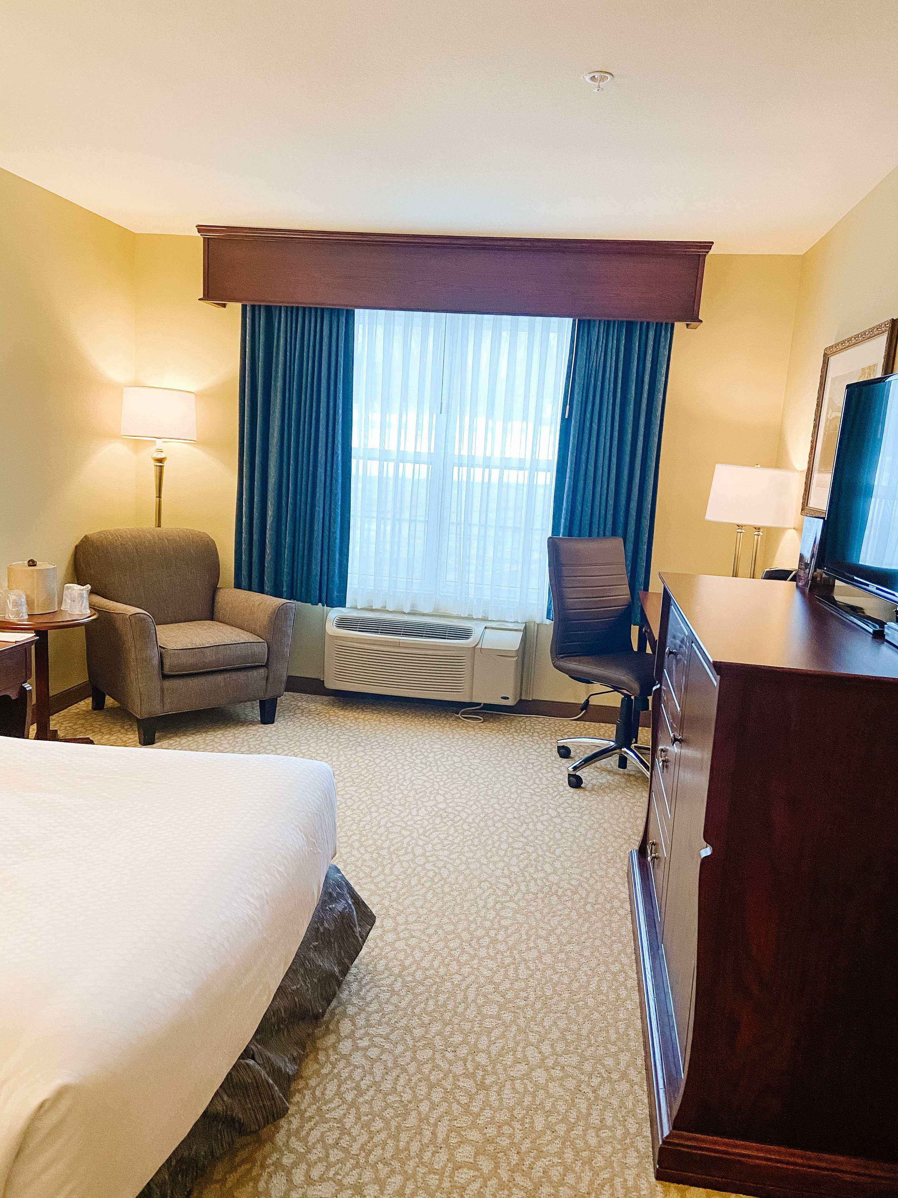 Best Western Plus Grand-Sault Hotel & Suites Exterior foto